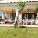 Bianca Pedra Rosa - Your House In Sardinia