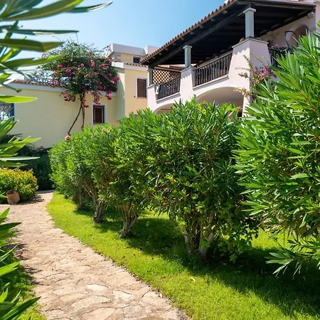 Bianca Pedra Rosa - Your House In Sardinia 골푸아랑시