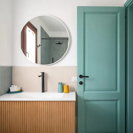 Bianca Pedra Rosa - Your House In Sardinia
