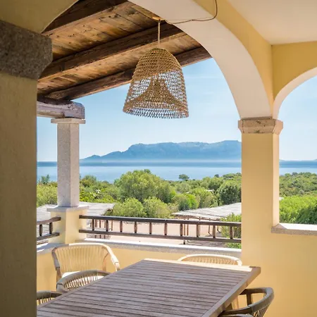 Bianca Pedra Rosa - Your House In Sardinia * 阿兰奇湾城