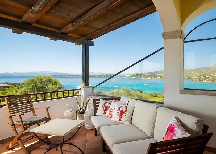 Bianca Pedra Rosa - Your House In Sardinia *