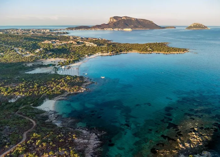 Bianca Pedra Rosa - Your House In Sardinia Golfo Aranci